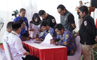 Bawaslu Kota Tarakan awasi pendaftaran Bakal Calon Walikot dan Wakil Walikota Tarakan, Khairul-Ibnu Saud, Rabu (28/8/2024)